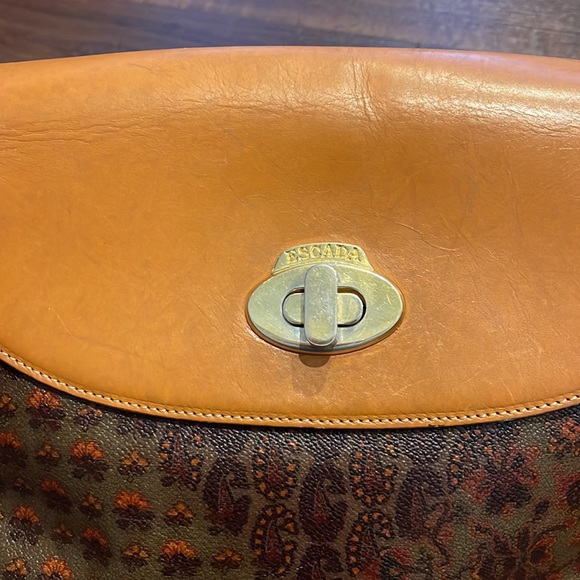 Escada Vintage Paisleys Crossbody Bag with 3 compartments - Picture 5 of 15